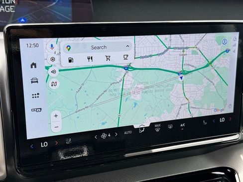 New 2025 Ford Expedition Active image 16