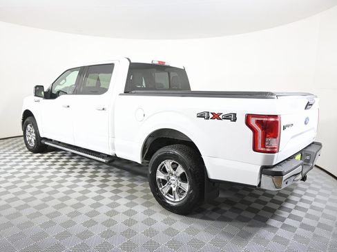 Used 2015 Ford F150 XLT w/ Equipment Group 302A Luxury image 4