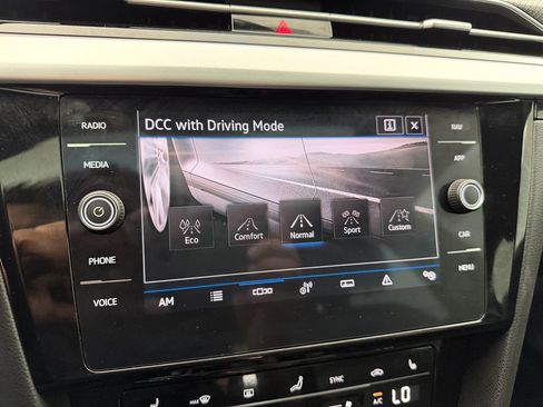 Used 2023 Volkswagen Arteon SEL AWD/4WD image 24