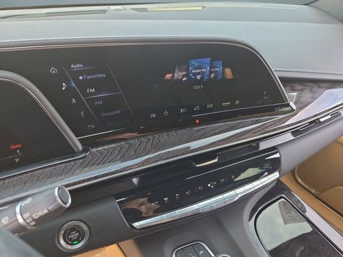 Used 2021 Cadillac Escalade ESV Premium Luxury w/ Performance Package image 24