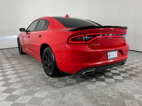 Used 2023 Dodge Charger SXT RWD image 4