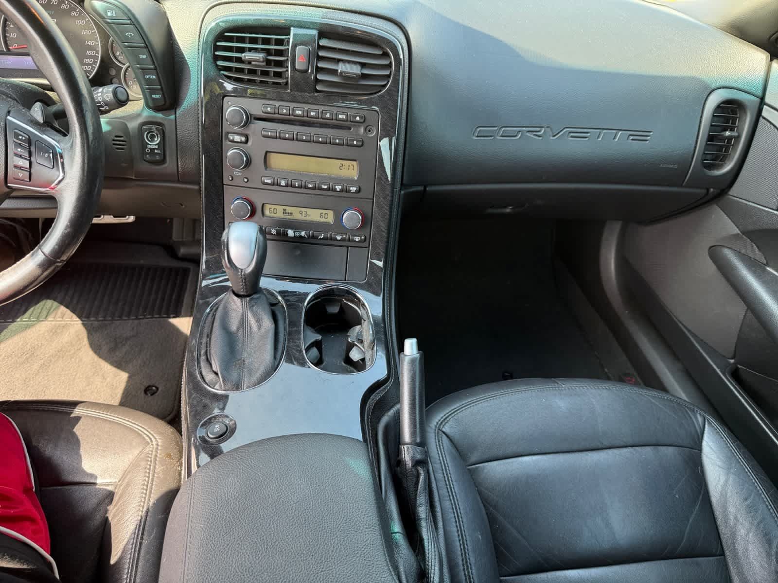 Used 2013 Chevrolet Corvette Coupe RWD image 18