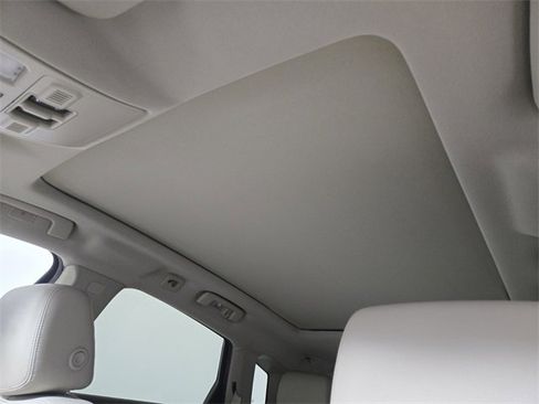 Used 2015 Cadillac SRX Performance image 10