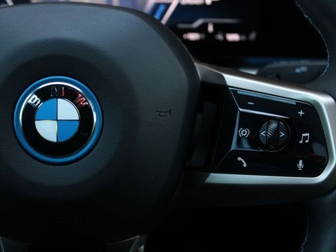 Used 2024 BMW i5 M60 w/ Executive Package AWD/4WD image 34