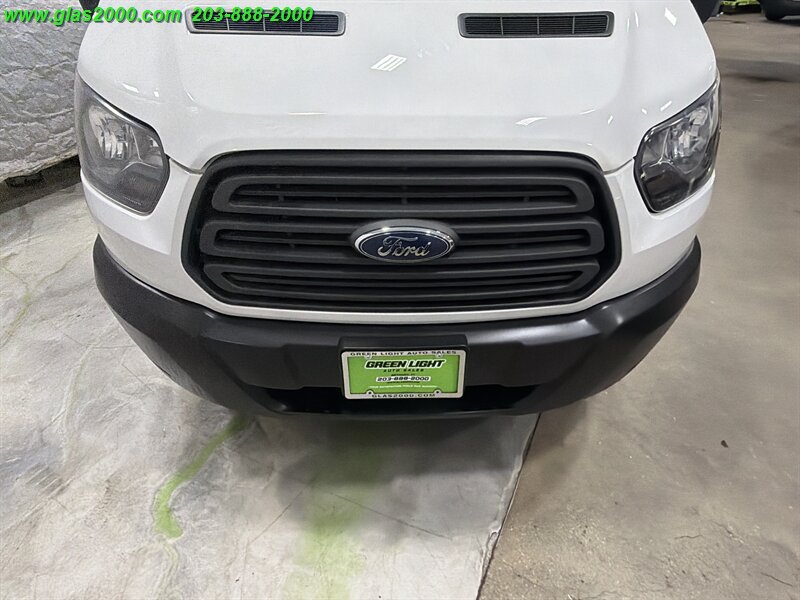 Used 2019 Ford Transit 250 148 Medium Roof RWD image 12