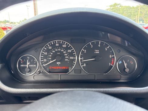 Used 2001 BMW Z3 3.0i RWD image 19