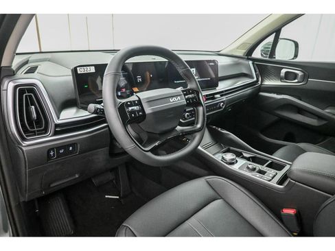 New 2026 Kia Sorento EX image 17