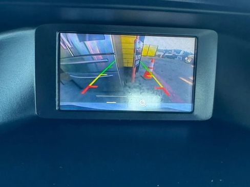 Used 2016 Ford Focus SE image 15