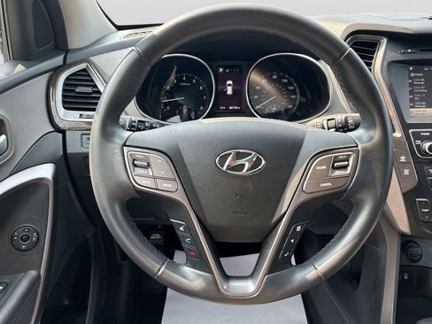 Used 2017 Hyundai Santa Fe Sport AWD/4WD image 19