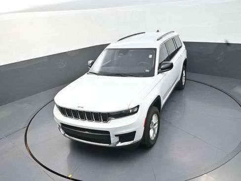 Used 2023 Jeep Grand Cherokee L Laredo RWD image 37