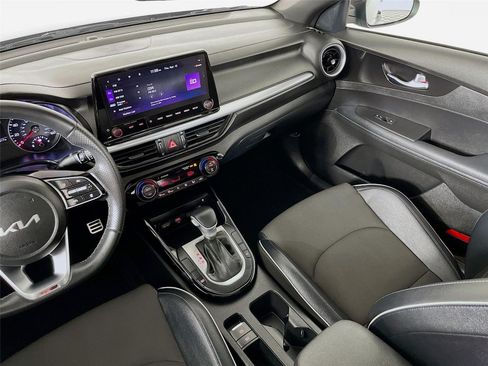Used 2023 Kia Forte GT-Line w/ GT-Line Premium Package FWD image 27