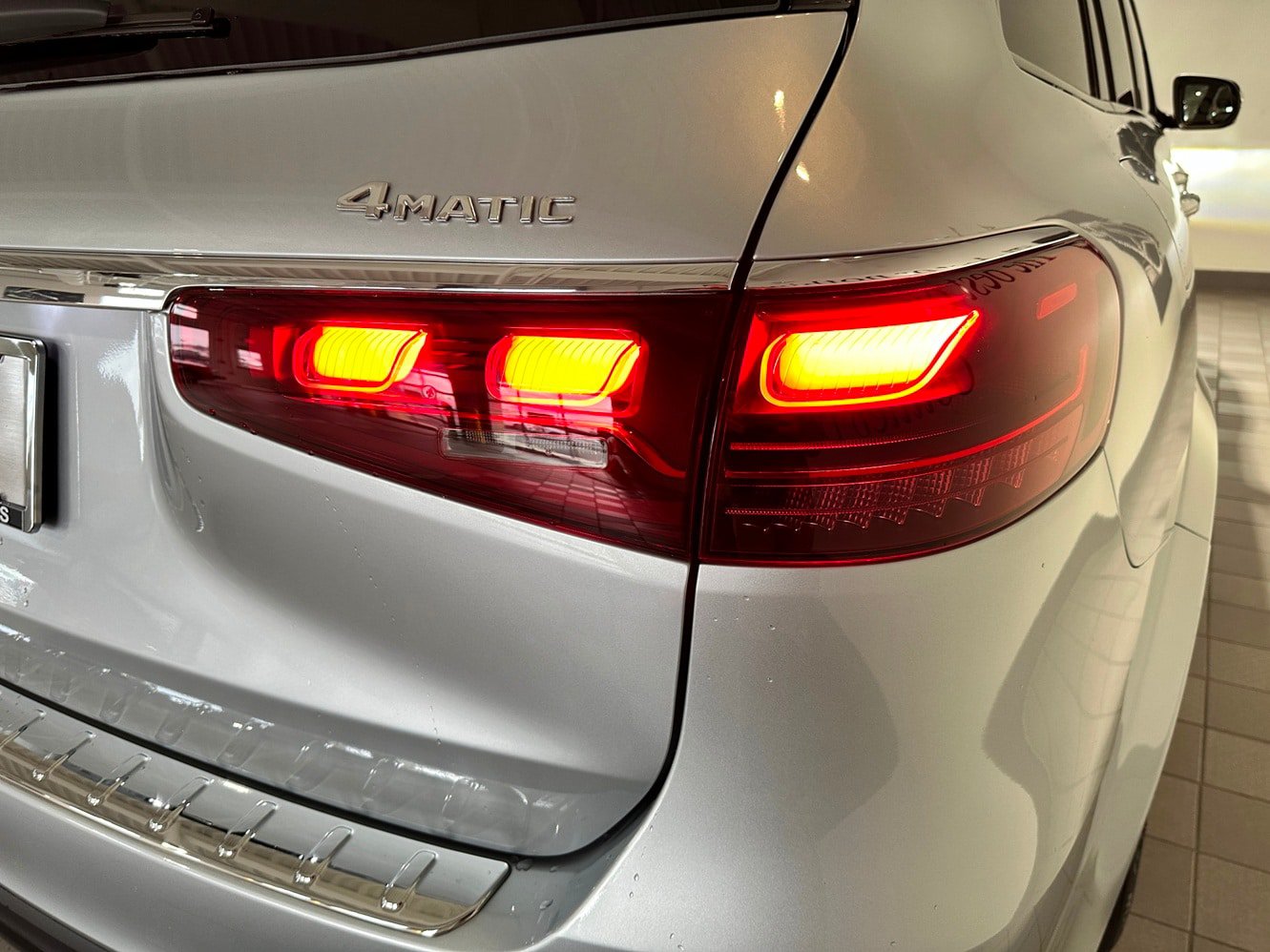 Certified 2025 Mercedes-Benz GLS 450 4MATIC image 40