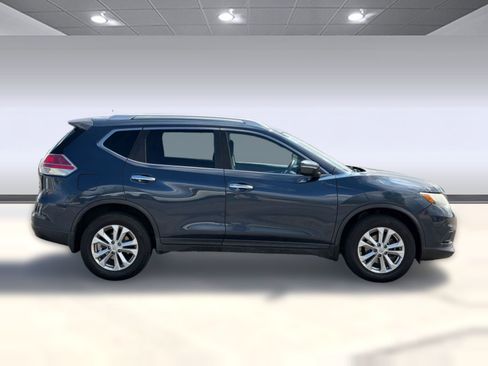 Used 2015 Nissan Rogue SV AWD/4WD image 8