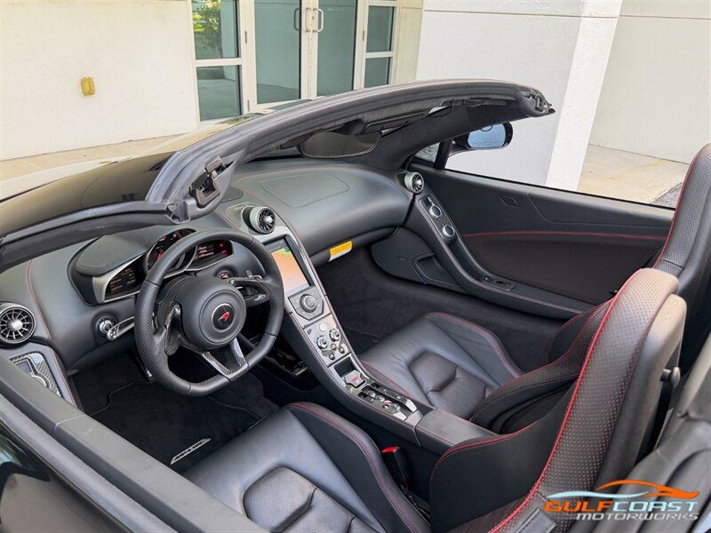 Used 2014 McLaren MP4-12C Spider RWD image 2