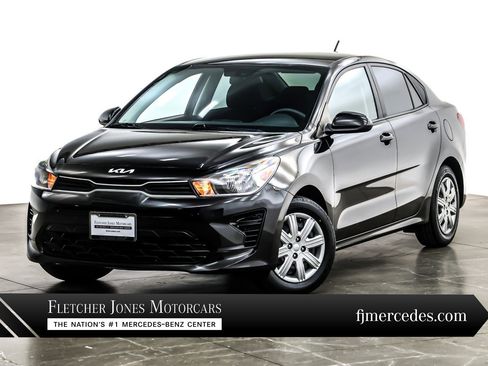 Used 2022 Kia Rio S image 1