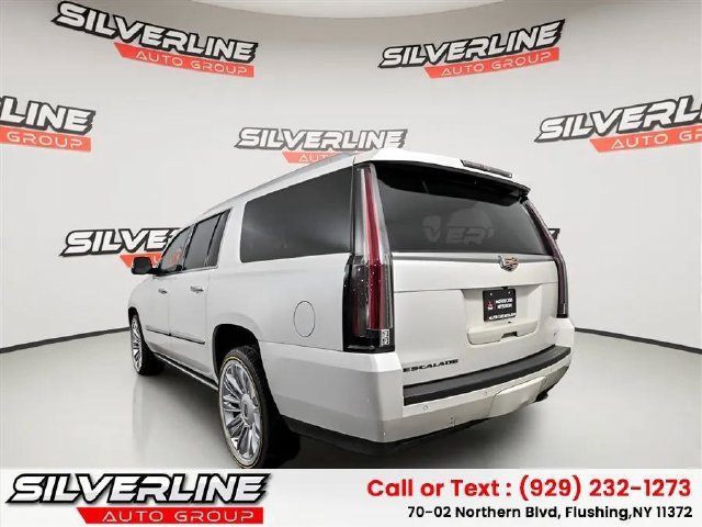 Used 2015 Cadillac Escalade ESV Platinum AWD/4WD image 2