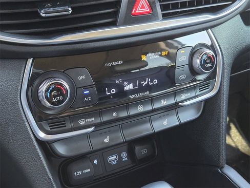 Used 2020 Hyundai Santa Fe SEL image 21