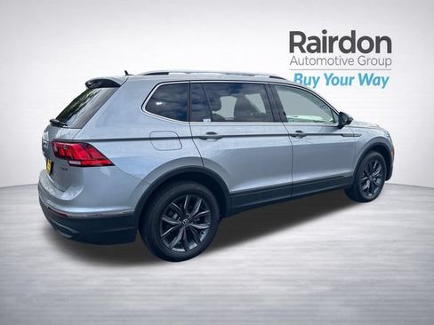 Used 2022 Volkswagen Tiguan SE AWD/4WD image 7