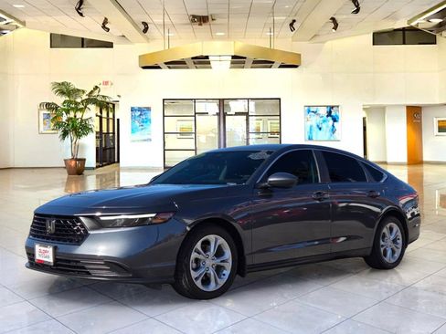 Used 2023 Honda Accord LX image 1