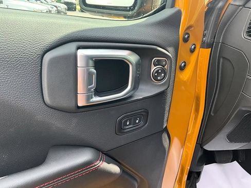 New 2026 Jeep Wrangler Unlimited Rubicon AWD/4WD image 15