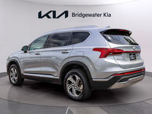 Used 2021 Hyundai Santa Fe SEL w/ Cargo Package AWD/4WD image 4