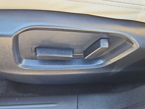 Used 2021 MAZDA CX-5 Touring image 12