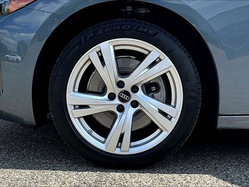 Used 2025 Audi A5 2.0T Premium AWD/4WD image 8