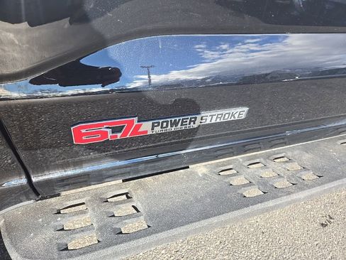 Used 2024 Ford F250 Platinum w/ Tremor Off-Road Package image 45