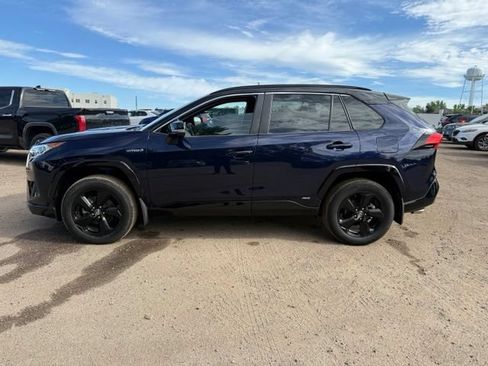Used 2021 Toyota RAV4 XSE AWD/4WD image 2