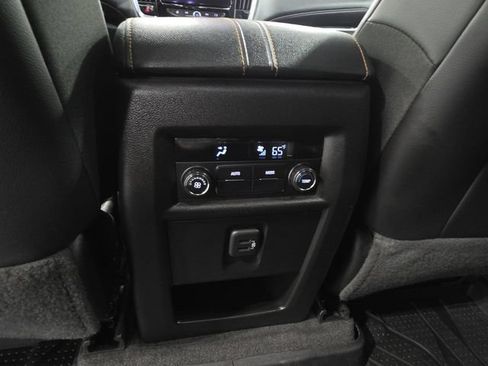 Used 2019 Chevrolet Traverse LT w/ LPO, Floor Liner Package AWD/4WD image 34