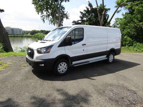 Used 2024 Ford Transit 250 Low Roof w/ Exterior Upgrade Package RWD image 35