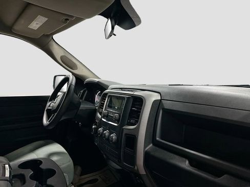 Used 2017 RAM 1500 Express image 27