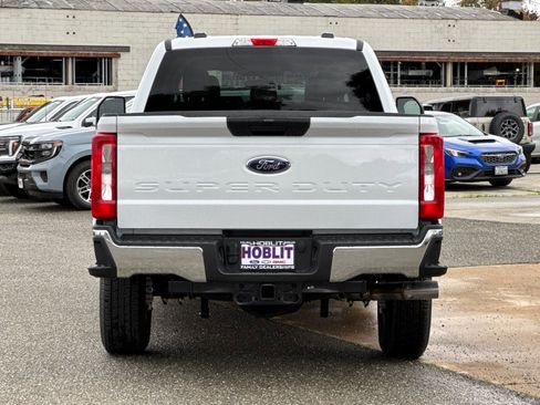 New 2026 Ford F250 XLT image 4