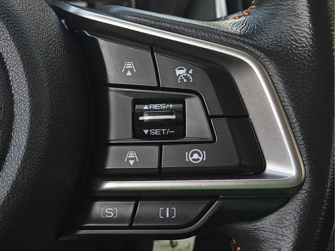 Used 2023 Subaru Crosstrek 2.0i Premium AWD/4WD image 18