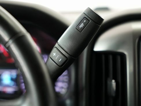 Used 2019 Chevrolet Silverado 1500 LT image 15