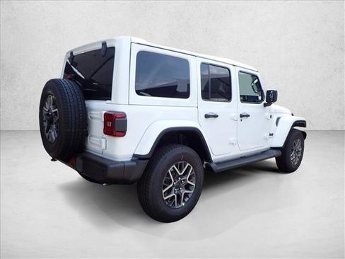New 2025 Jeep Wrangler Sahara image 4