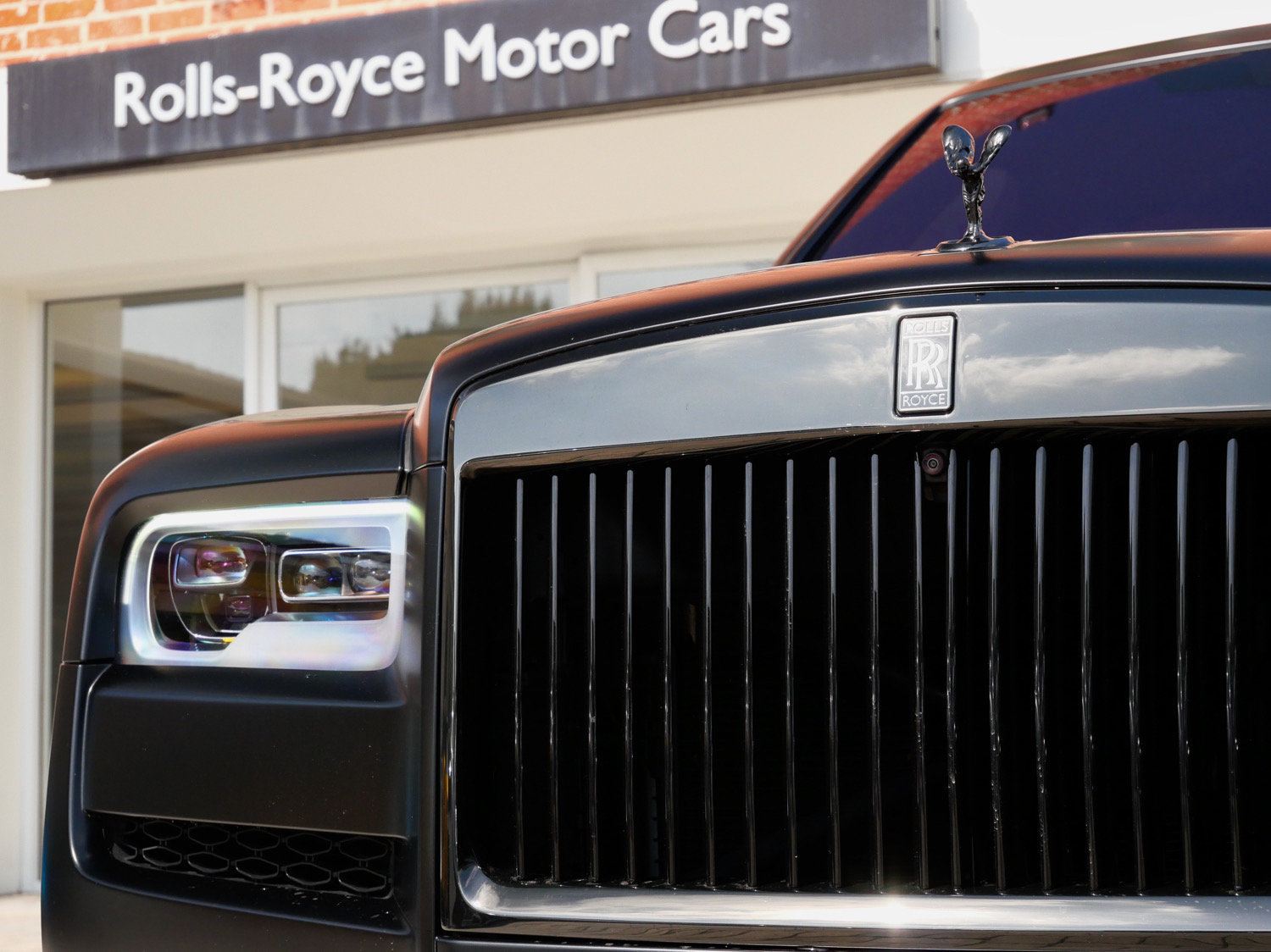 Used 2023 Rolls-Royce Cullinan Black Badge w/ Dark Exterior Package AWD/4WD image 6
