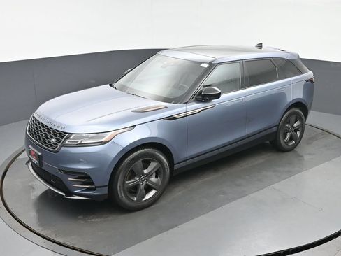 Used 2023 Land Rover Range Rover Velar R-Dynamic S AWD/4WD image 34