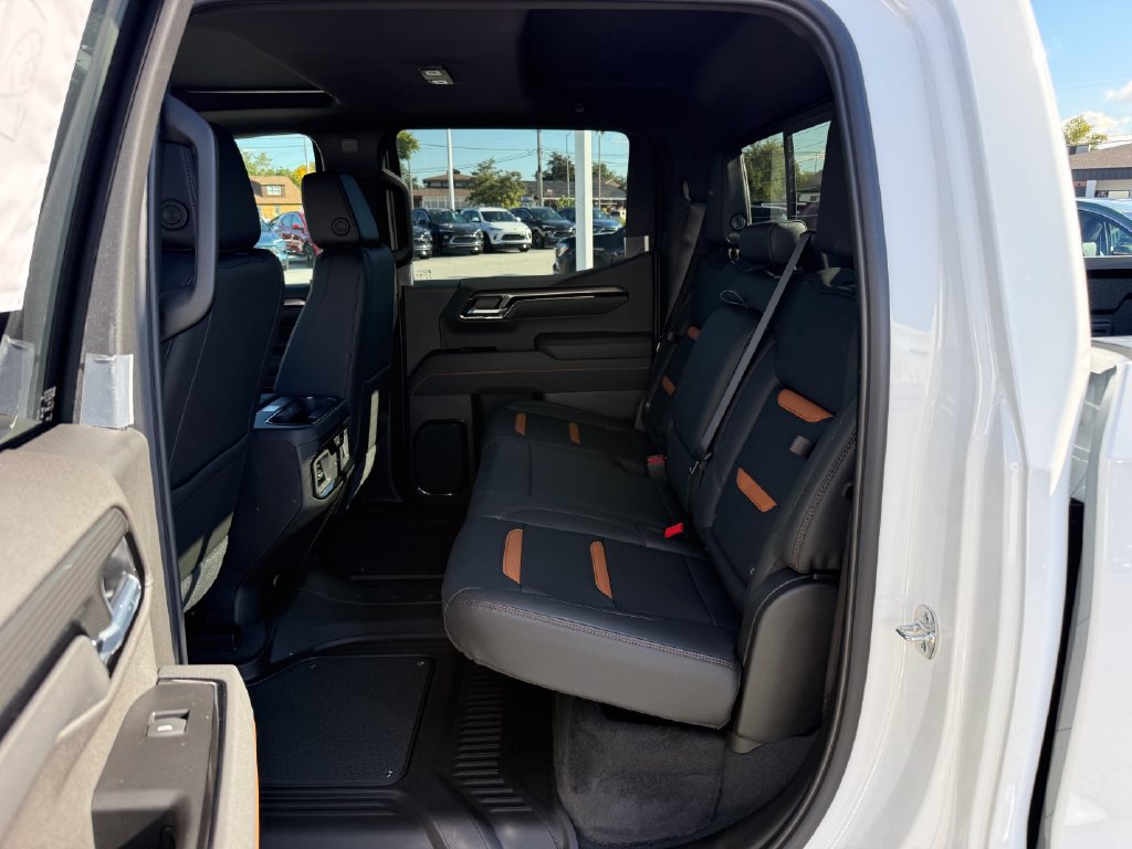 New 2026 GMC Sierra 1500 AT4 w/ AT4 Premium Package AWD/4WD image 24