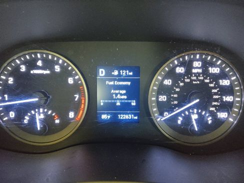 Used 2020 Hyundai Tucson SE w/ Cargo Package FWD image 23