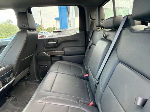 Used 2022 Chevrolet Silverado 1500 LTZ w/ LTZ Premium Package AWD/4WD image 9