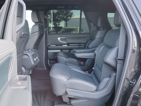 Certified 2025 Ford Expedition Max Platinum w/ Stealth Appearance Package image 28