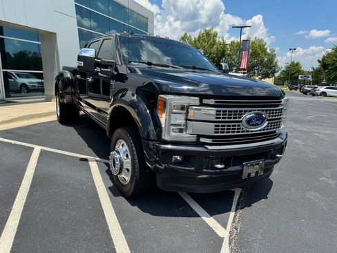 Used 2019 Ford F450 Platinum AWD/4WD image 3