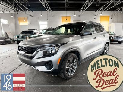 Used 2023 Kia Seltos S w/ Navigation Package