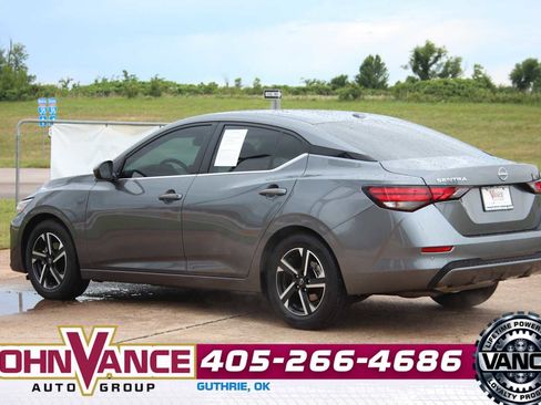 Used 2025 Nissan Sentra SV FWD image 7