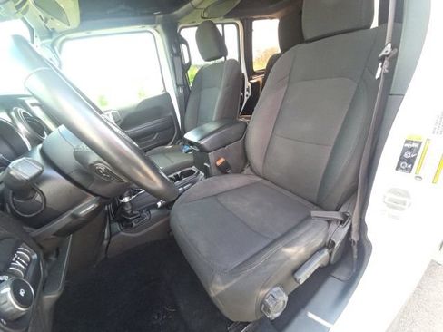 Used 2022 Jeep Wrangler Unlimited Sport AWD/4WD image 21