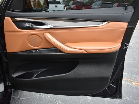 Used 2015 BMW X6 xDrive35i image 36