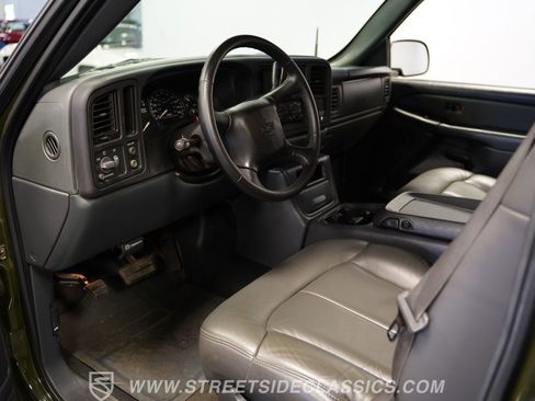 Used 2002 Chevrolet Silverado 1500 LS w/ Electrical Convenience Pkg image 4