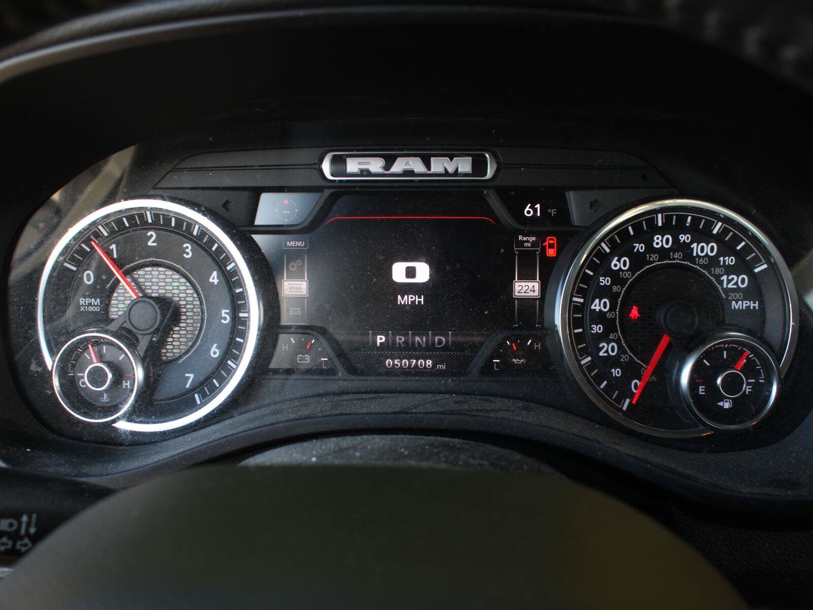Used 2022 RAM 1500 Big Horn w/ Night Edition AWD/4WD image 10