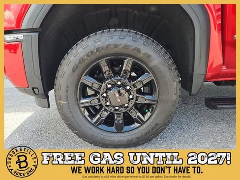 New 2026 GMC Sierra 2500 AT4 w/ AT4 Premium Plus Package AWD/4WD image 30